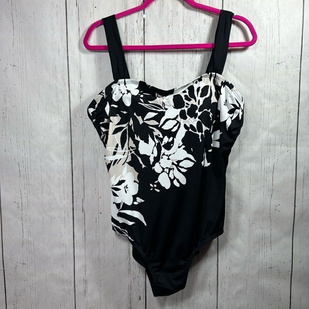 Swimsuits For All Black White Floral One Piece Swimsuit Size 18 Resort Vacation